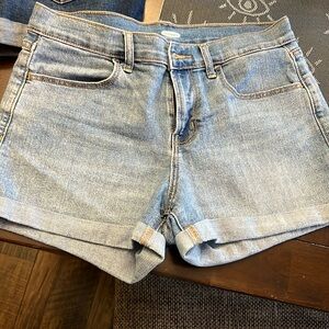 Size 8 Old Navy Jean shorts
